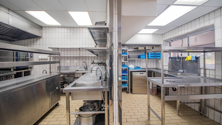 Commercial Property for Sale in Colleen Glen Eastern Cape